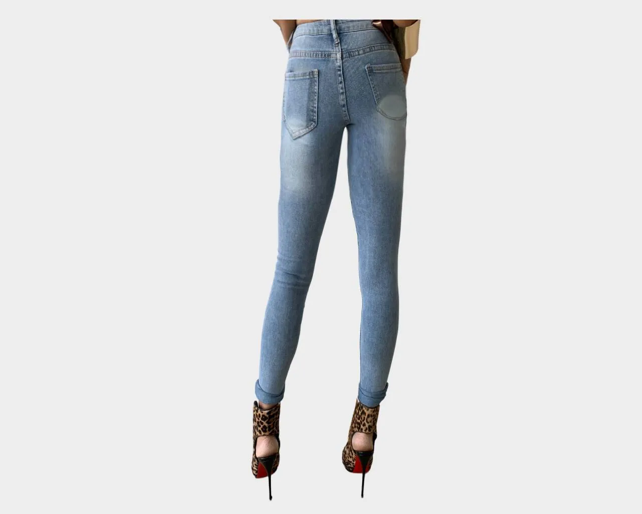 . Light Washed Blue Gold Chain Bottom Denim Jeans - The Milano