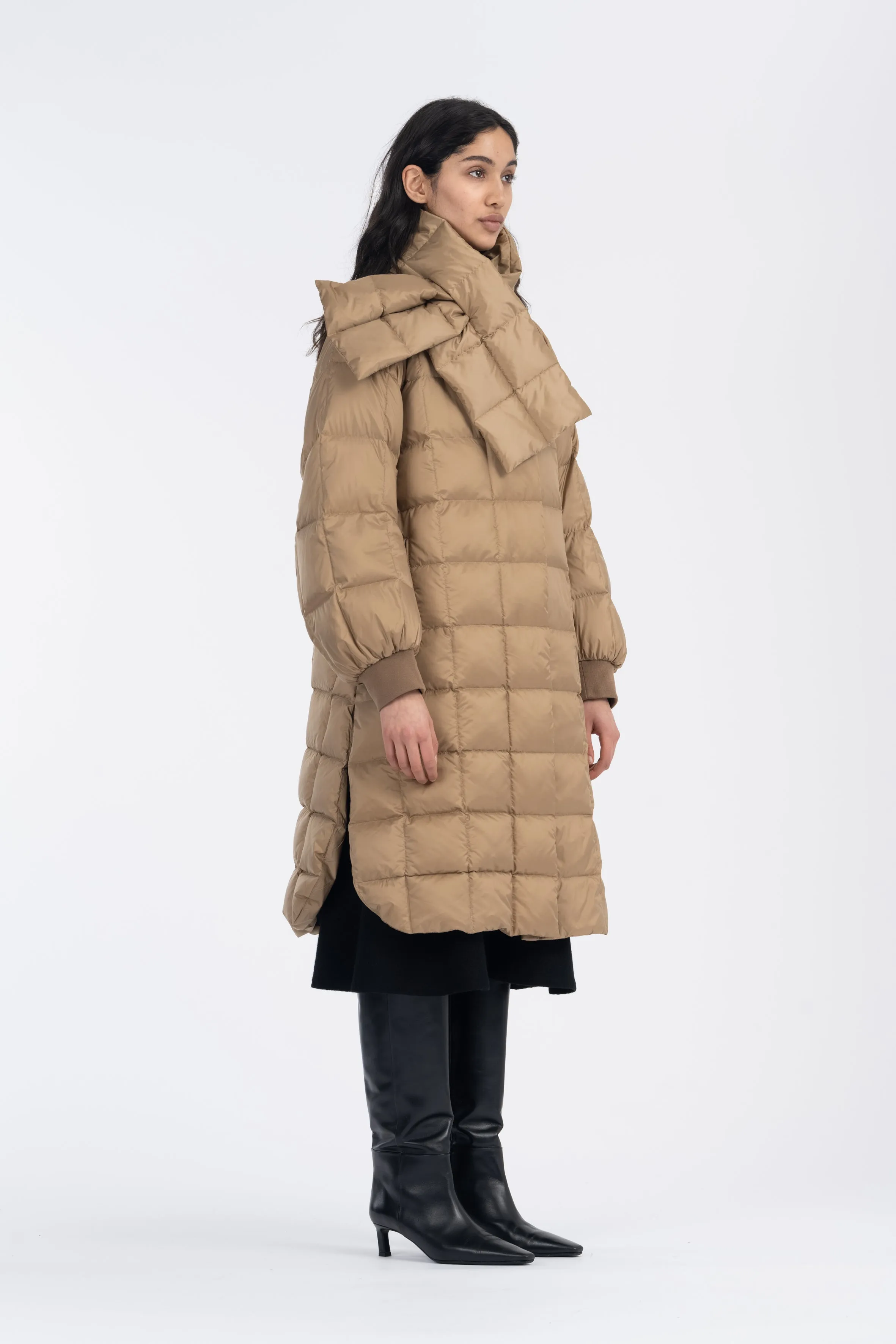 QUILTED COAT LUA WITH SCARF