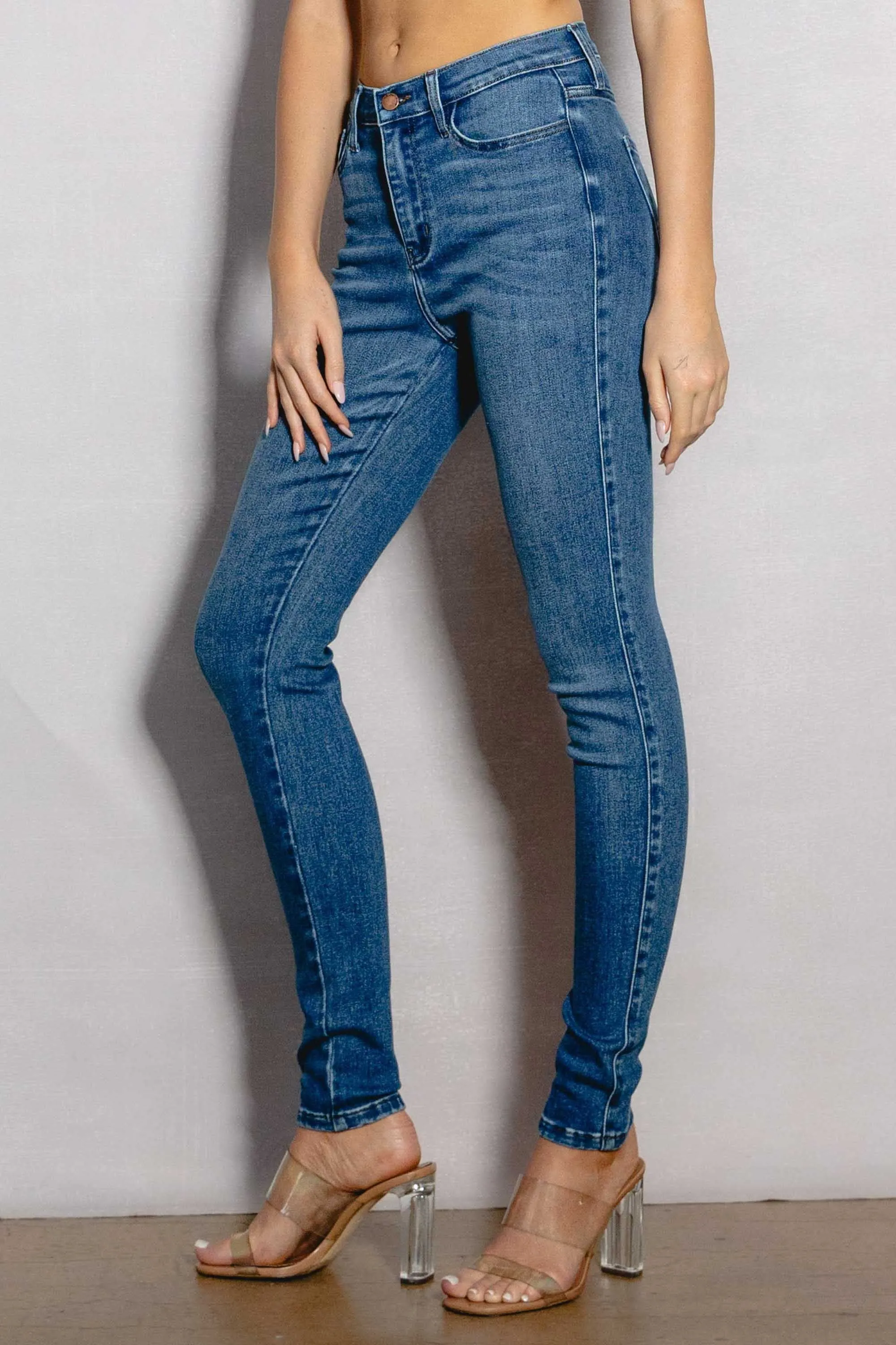 Super Stretch Skinny Jeans